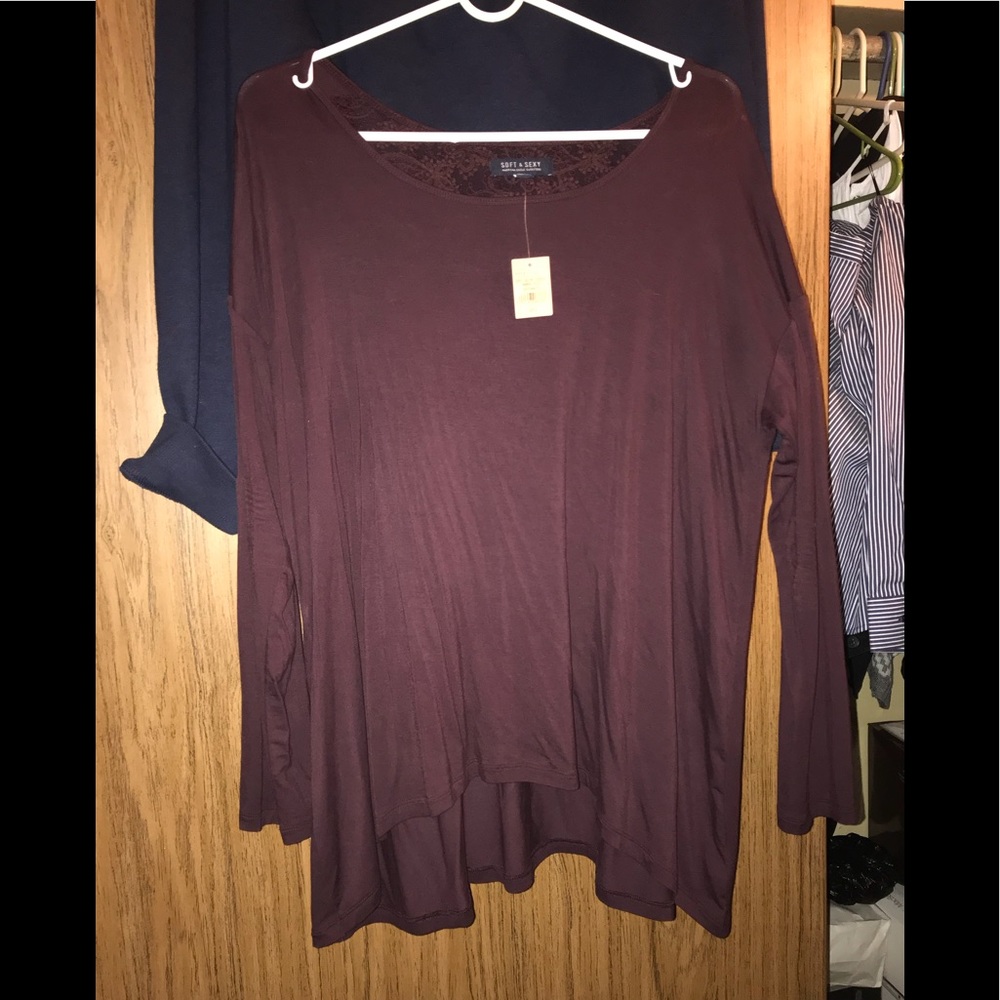 Soft and sexy hi-low top